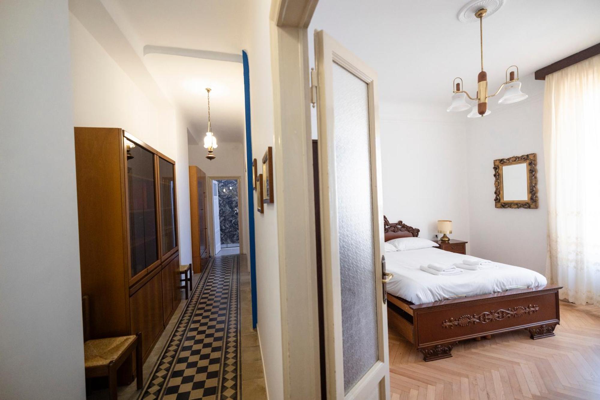 Moderno Trilocale In Zona Navigli Mailand